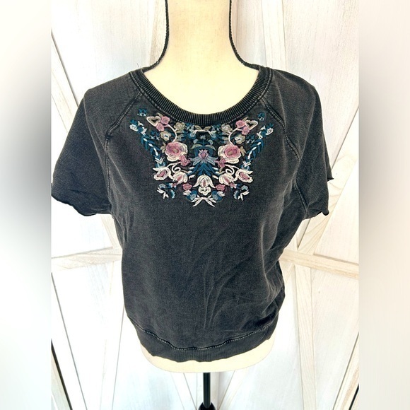 Ecote Urban Outfitters Crop Sweatshirt Floral Charcoal Gray S